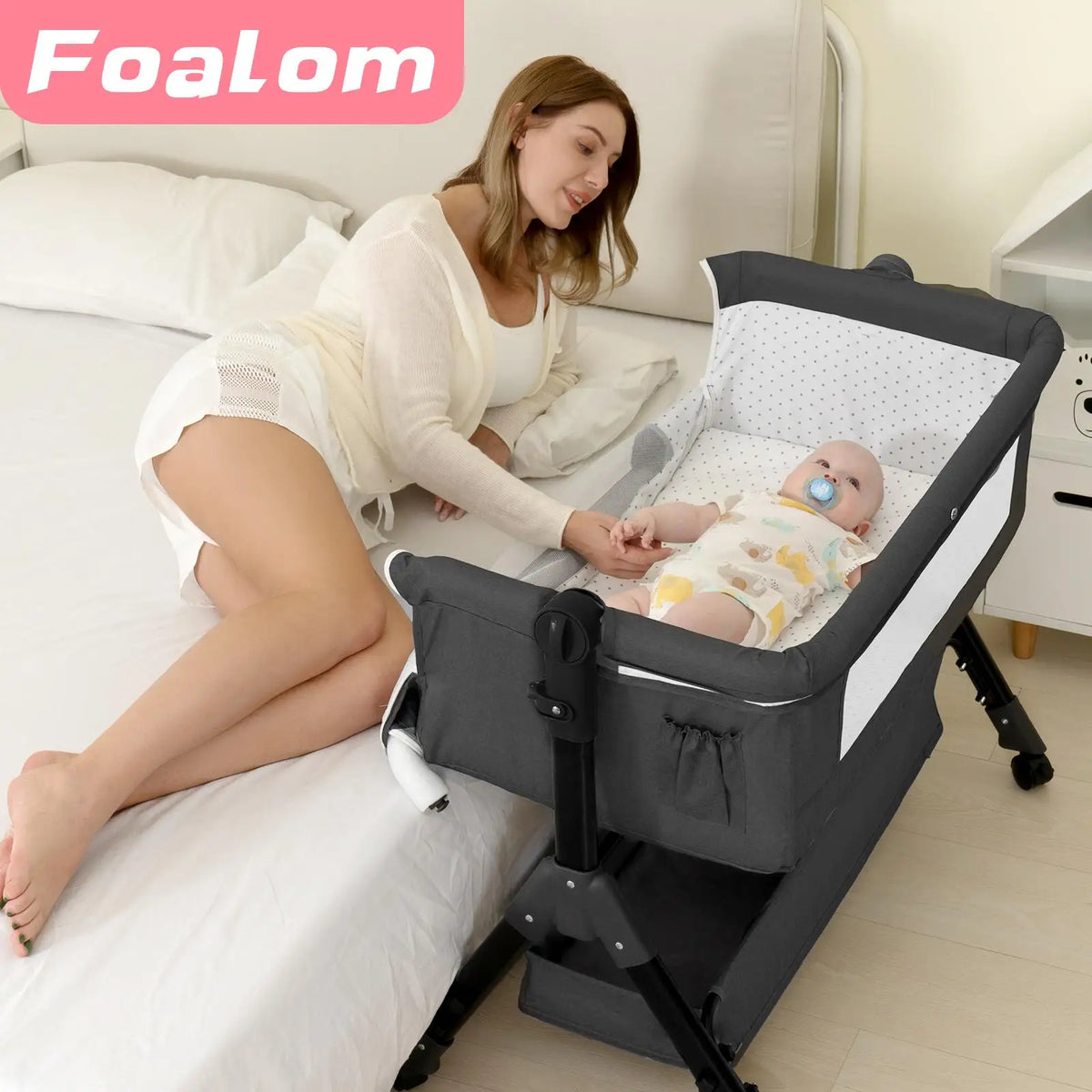 Portable Baby Bassinet And Foldable Bedside Sleeper For Infants